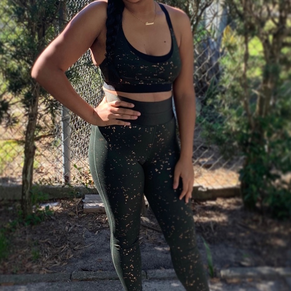 Olive Green and Gold Workout Outfit🔥